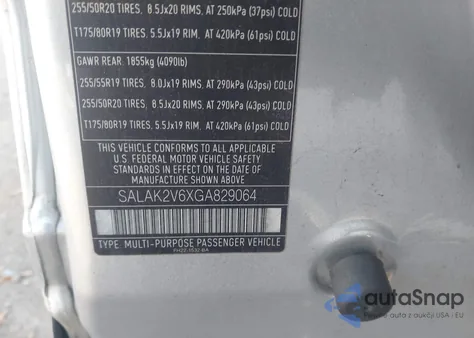 2016 Land Rover Lr4 z USA, uszkodzony, nr VIN SALAK2V6XGA829064